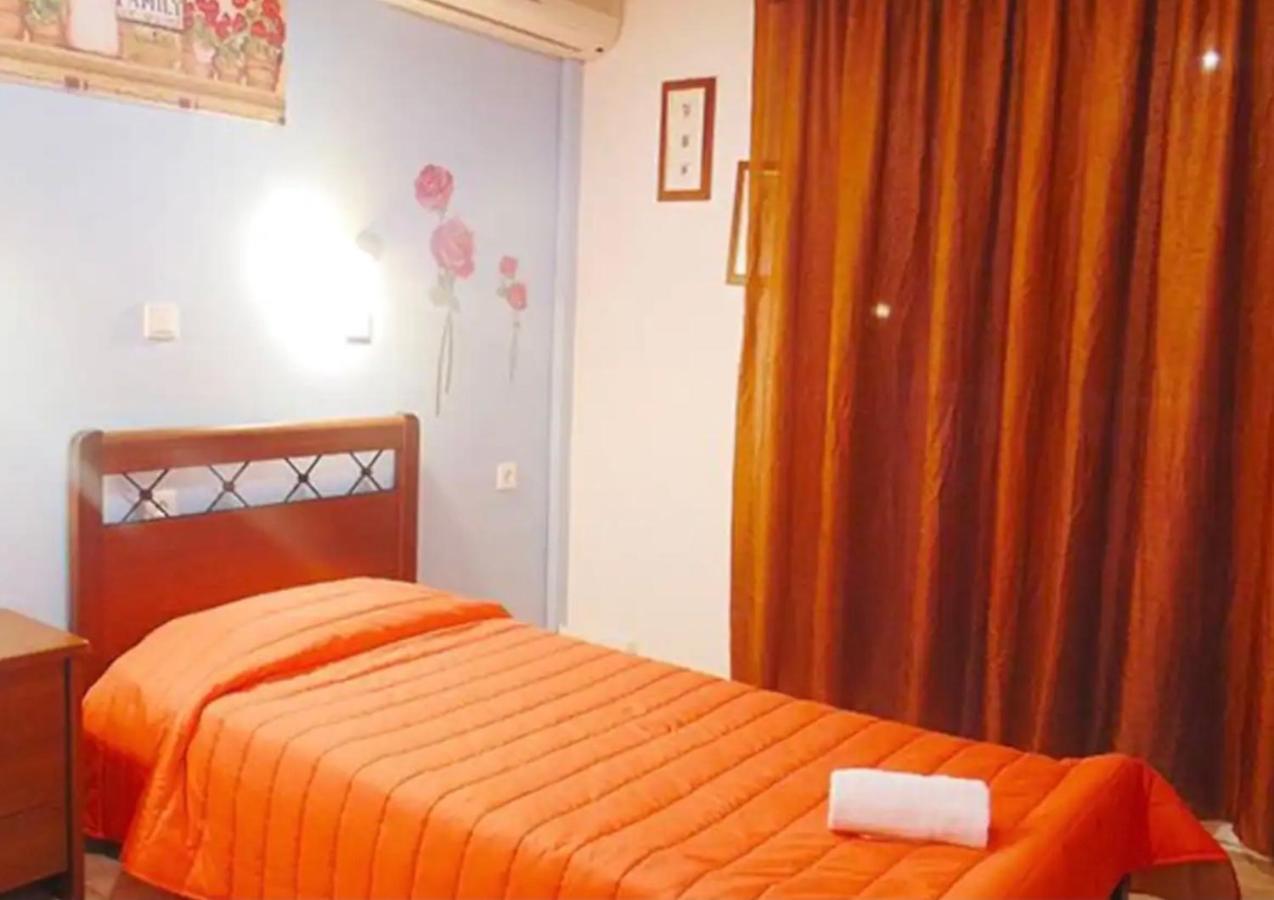 Stefanias Appartments Agios Matthaios  Luaran gambar